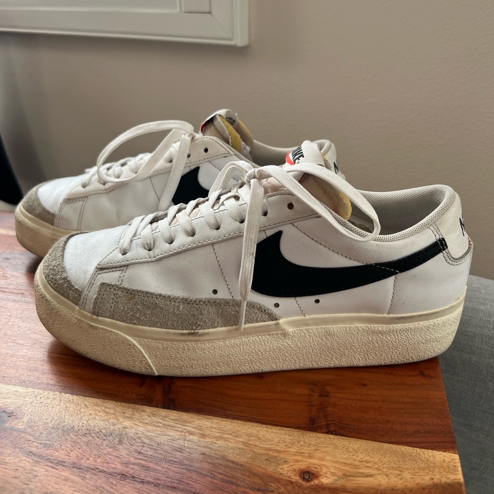 Nike Low-Top Platform Blazers